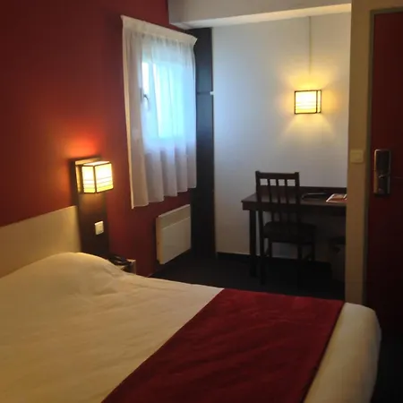 Hotel Initial By Balladins Amiens / 2*