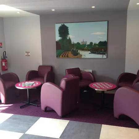 Initial By Balladins Amiens / Hotel 2*