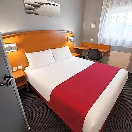 Hotel Initial By Balladins Amiens / 2*