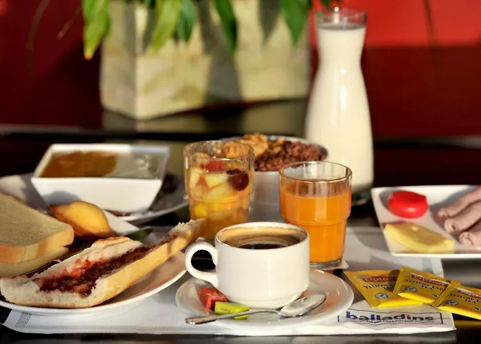 Hotel Initial By Balladins Amiens /